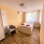 Fasor Vendeghaz 3* Szeged